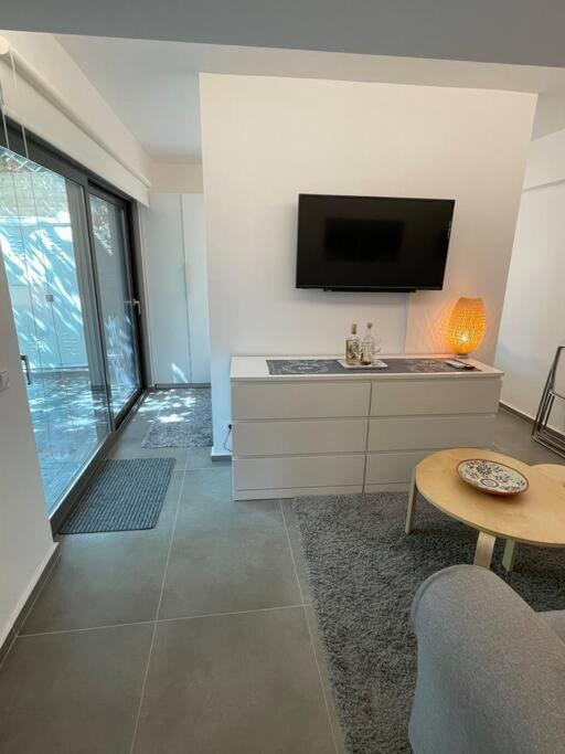 Charming Coastal Retreat Appartement Anavyssos Buitenkant foto